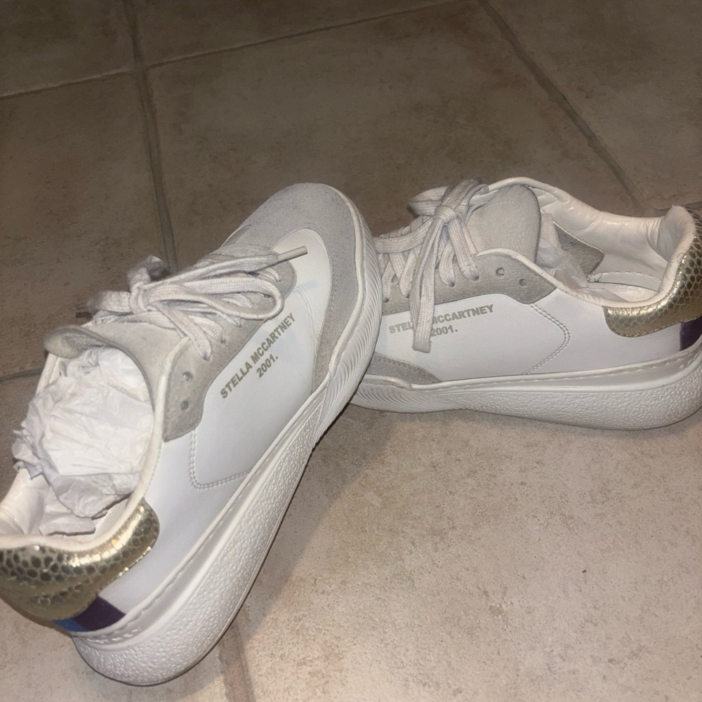 Stella McCartney White and Gold Sneakers